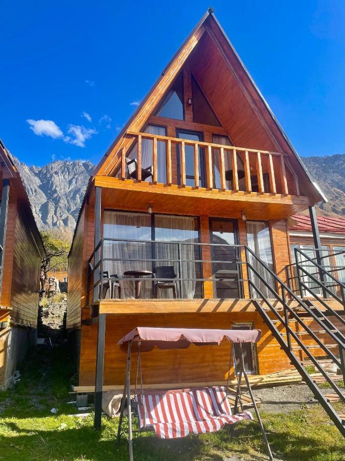 Twin Cottages Kazbegi 2 Exterior photo